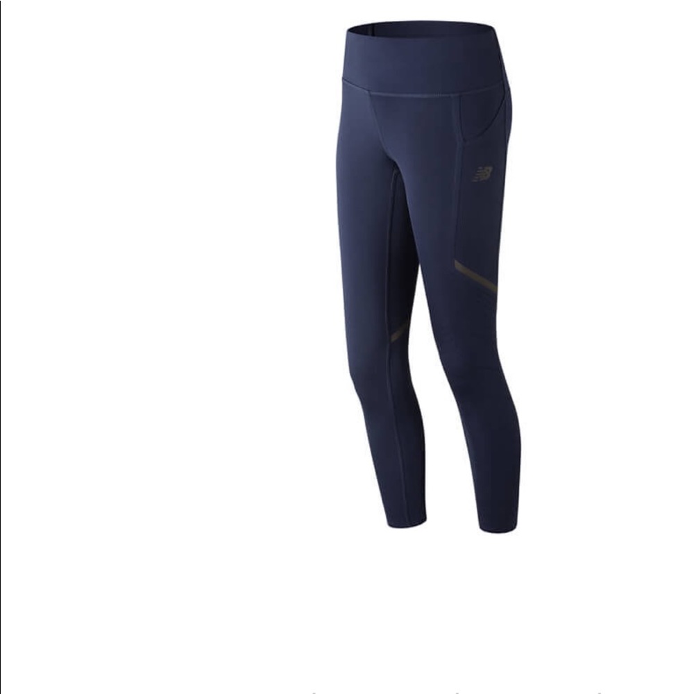 New Balance Vented Precision Crop